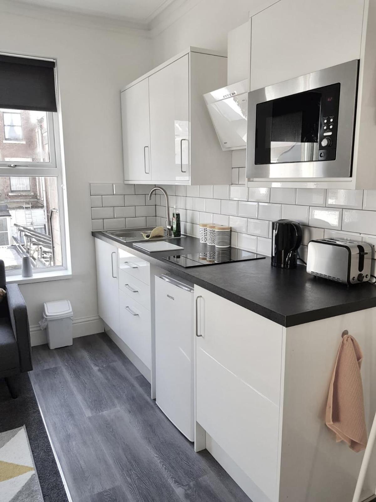 Rock Salt Apartment